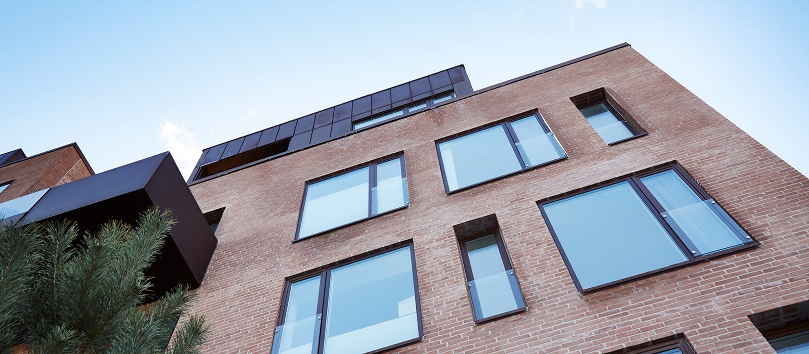 Tilt/Turn Inward Opening Window at Minimal Frame Projects